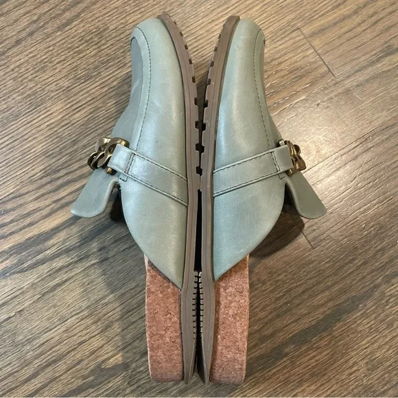 VIONIC Georgie Green Leather Slip On Flat Mules Shoes Women’s 8.5
