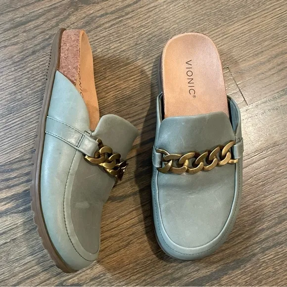 VIONIC Georgie Green Leather Slip On Flat Mules Shoes Women’s 8.5