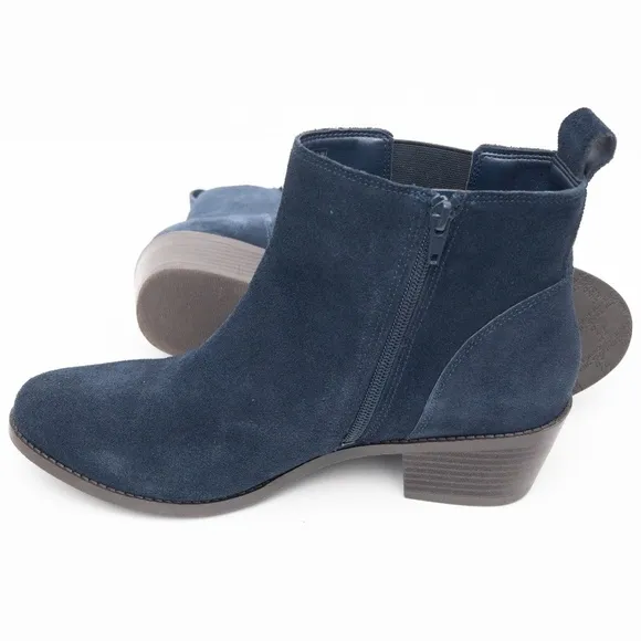 Vionic. Roseland Waterproof boot. Wide Width.
