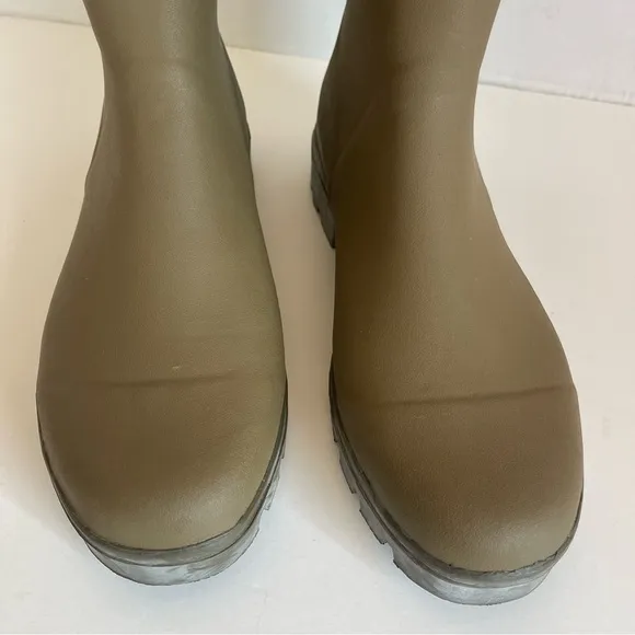 VTG Banana Republic Travel And Safari Co.Brown Rubber Rain Boots Men Size 10 New