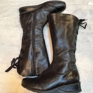 Wolky Tie Back Mod Calf Black Leather Boots Size 38