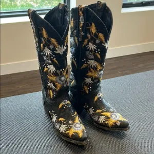Women's Black and Gold Embroidered Cowboy Boots