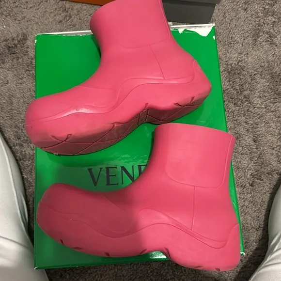 Women’s Bottega Veneta Puddle Boots