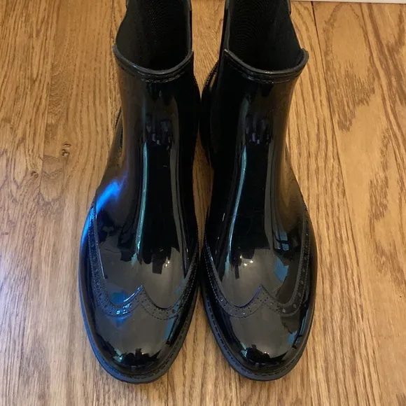 Women’s Matt &amp; Nat DENVER VEGAN RAIN BOOTS Sz 40 US 9 New!