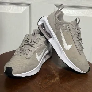 🔥🔥WOMEN'S NIKE AIR MAX INTRLK LITE Running Trainer Shoes Sz 6.5 - PERFECT