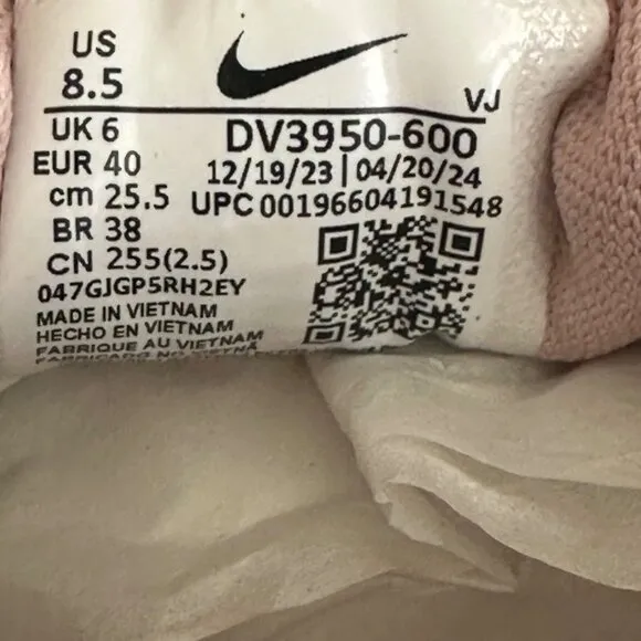 Women’s Nike Free Metcon 5 Pink Oxford Training Shoes DV3950-600 Size 8.5