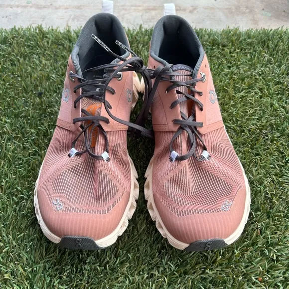 Women’s On Cloud X Shift Running Shoes sz 7.5