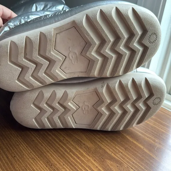 Women’s Ugg boots