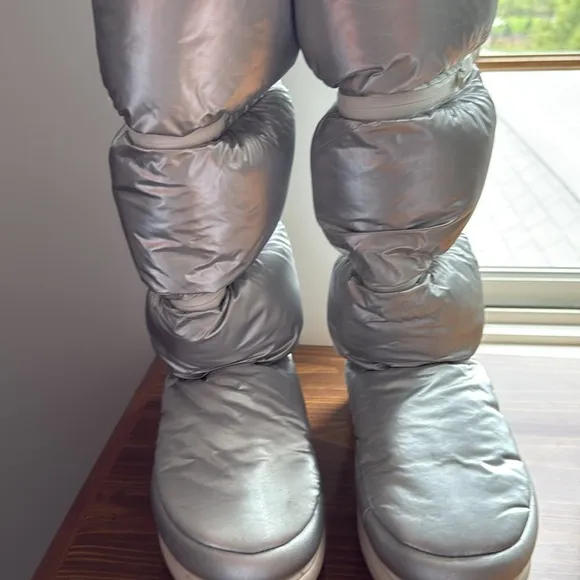 Women’s Ugg boots