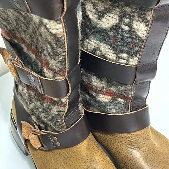 WOOLRICH  WOOL WOVEN IN  WOOLRICH .PA WOMEN BOOTS