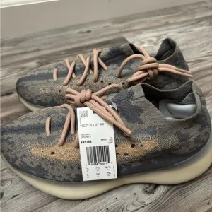 Yeezy Boost 380 Mist non reflective Shoes - Camouflage