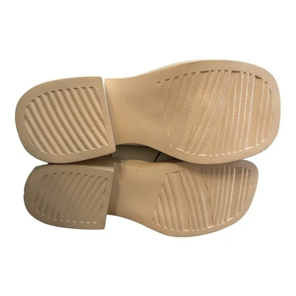 YOUTHJUNE Rice White Contrast Leather Bootie - Women