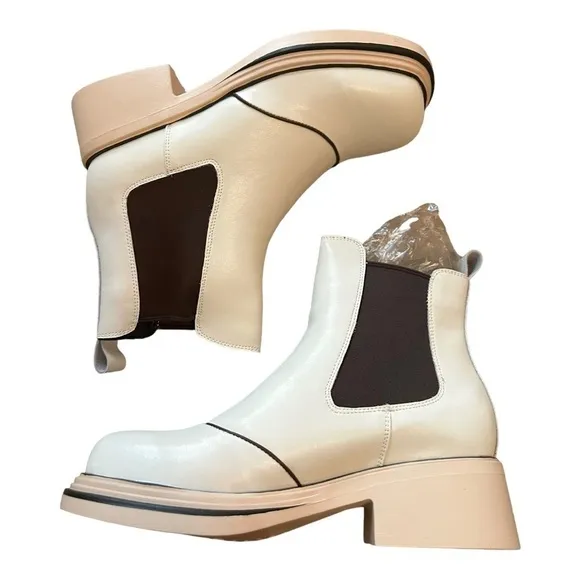 YOUTHJUNE Rice White Contrast Leather Bootie - Women