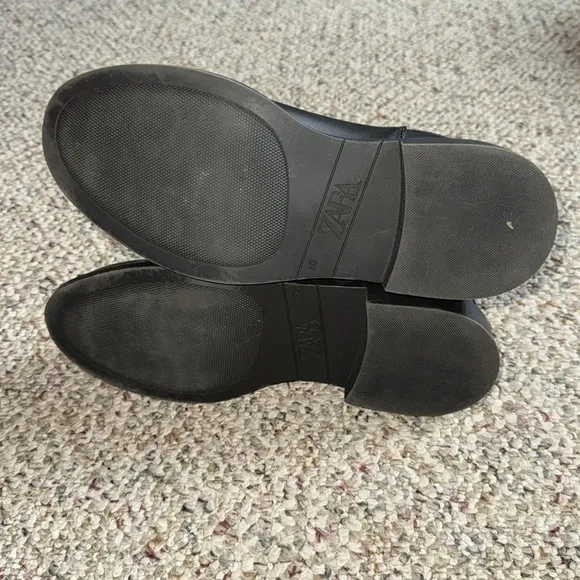 ZARA Men’s Chelsea Boots in Black Size 40