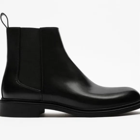 ZARA Men’s Chelsea Boots in Black Size 40